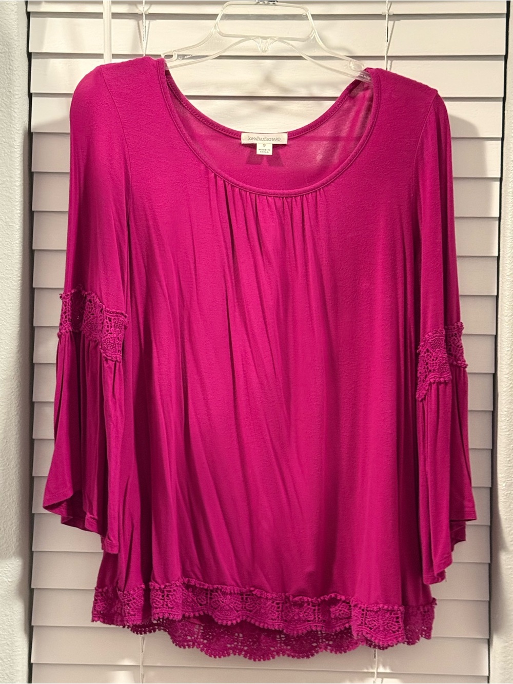 Fuchsia Crochet-Hem Scoop Neck Women's Top